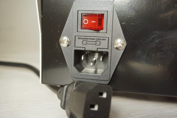 display separator machine plug
