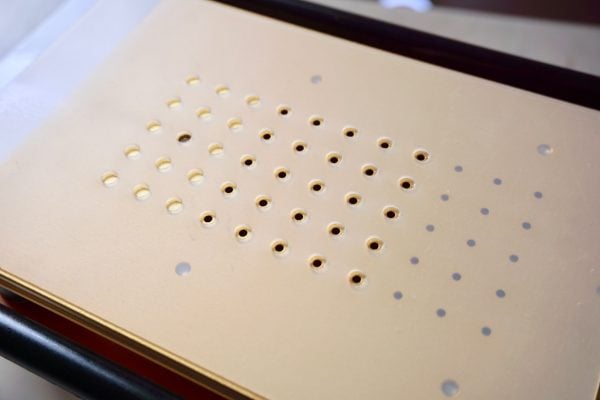 display separator machine silicone mat