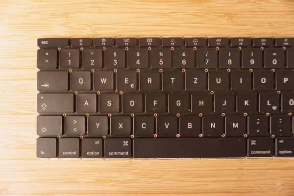 macbook pro tb3 keyboard
